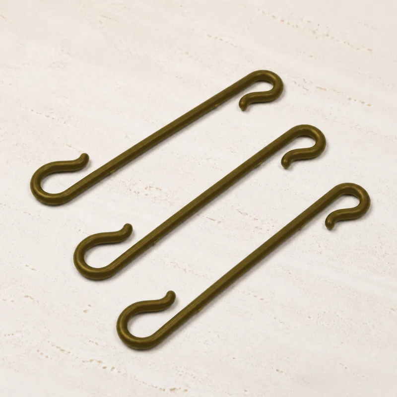 Set 80 gancetti plastica oro