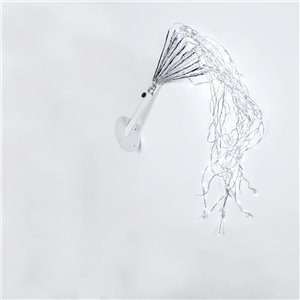 Cascata NanoLED e Filo Argento con Supporto in Metallo – H max 100 cm – 560 NanoLED chiari – luce fissa – uso esterno