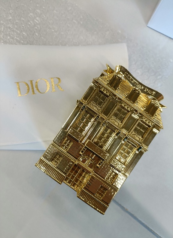 Décoration de Noël Palais Dior Avenue Montaigne - Argenplast Moranduzzo