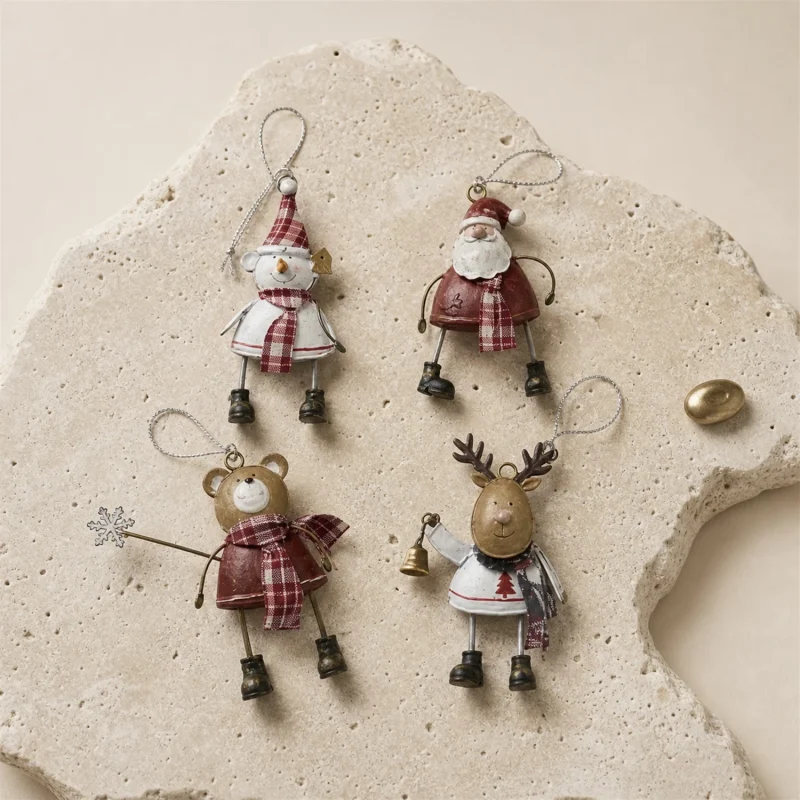 Soggetti in metallo Santa Snowman Orso Renna h 11 cm