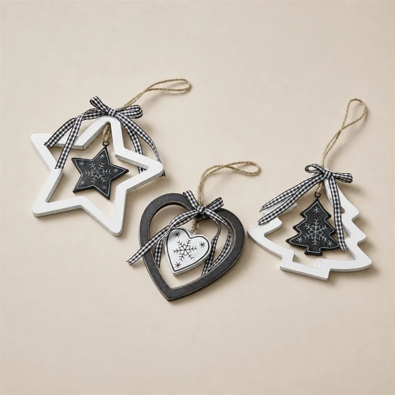 Set Albero stella e cuore in legno con decoro in metallo h 20 cm