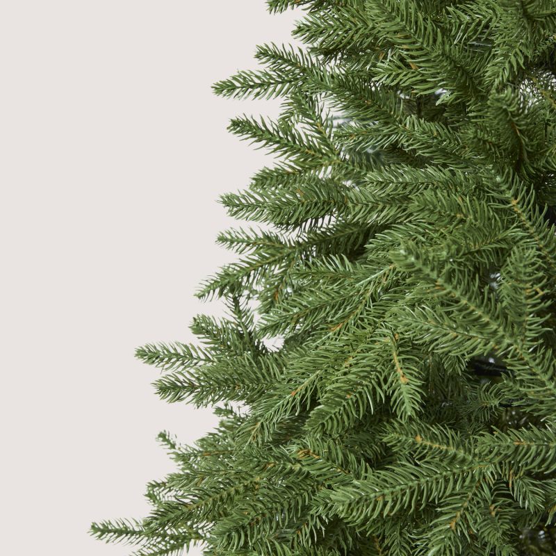 Sapin de Noël Everest Total Real Touch h 210 cm ø 137 cm
