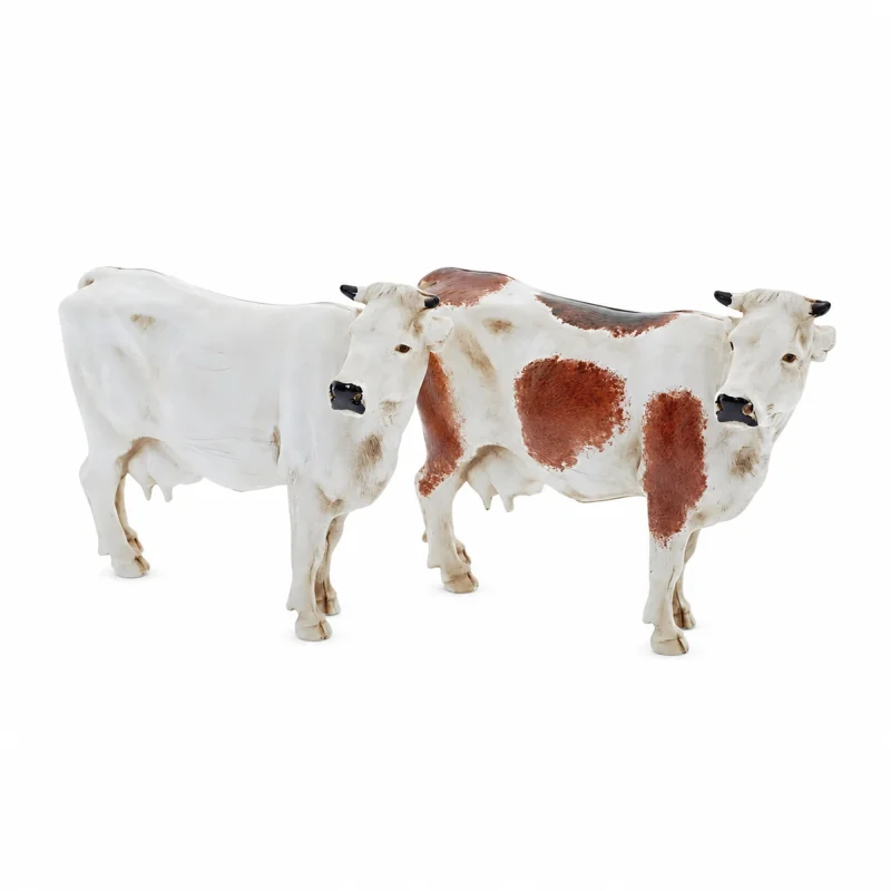 Lot de 2 vaches assorties Standard 10 pour crèche à l’échelle 1:20
